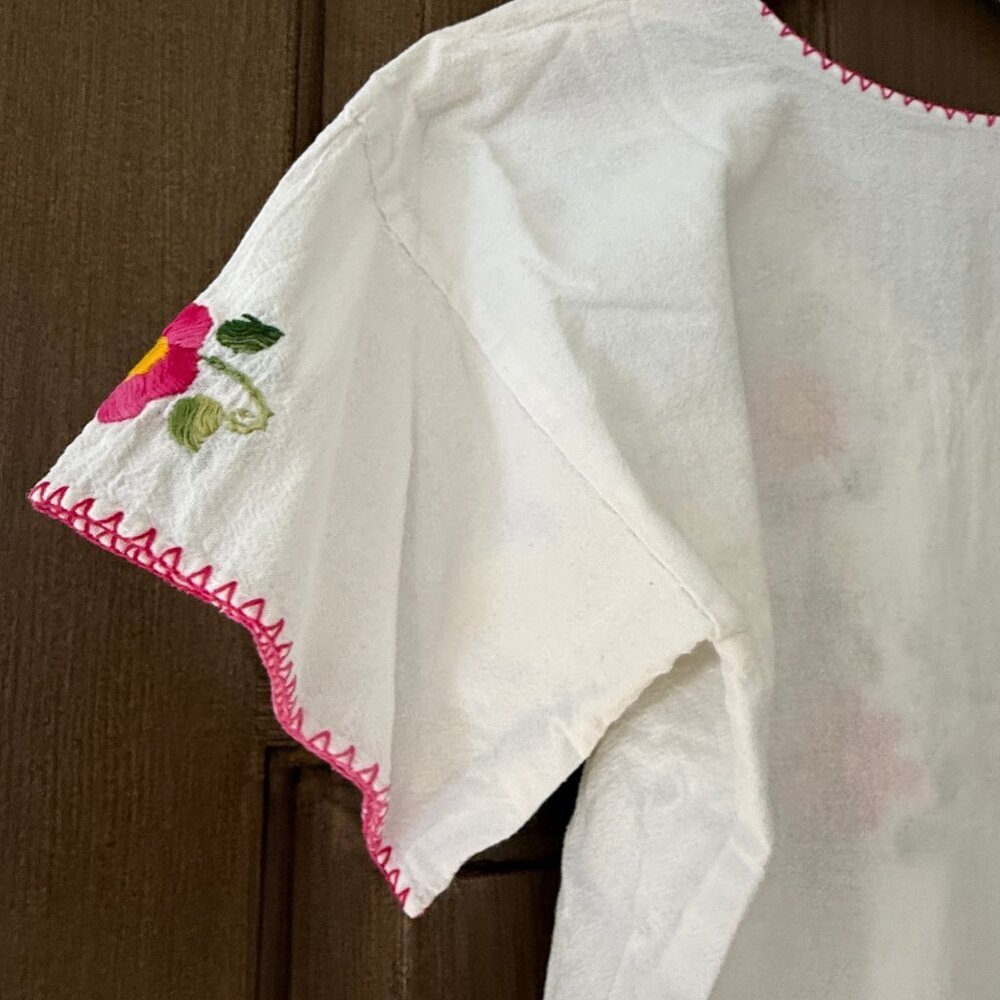 Hand Embroidered Mexican Short Sleeve White & Floral Blouse - Picture 4 of 5